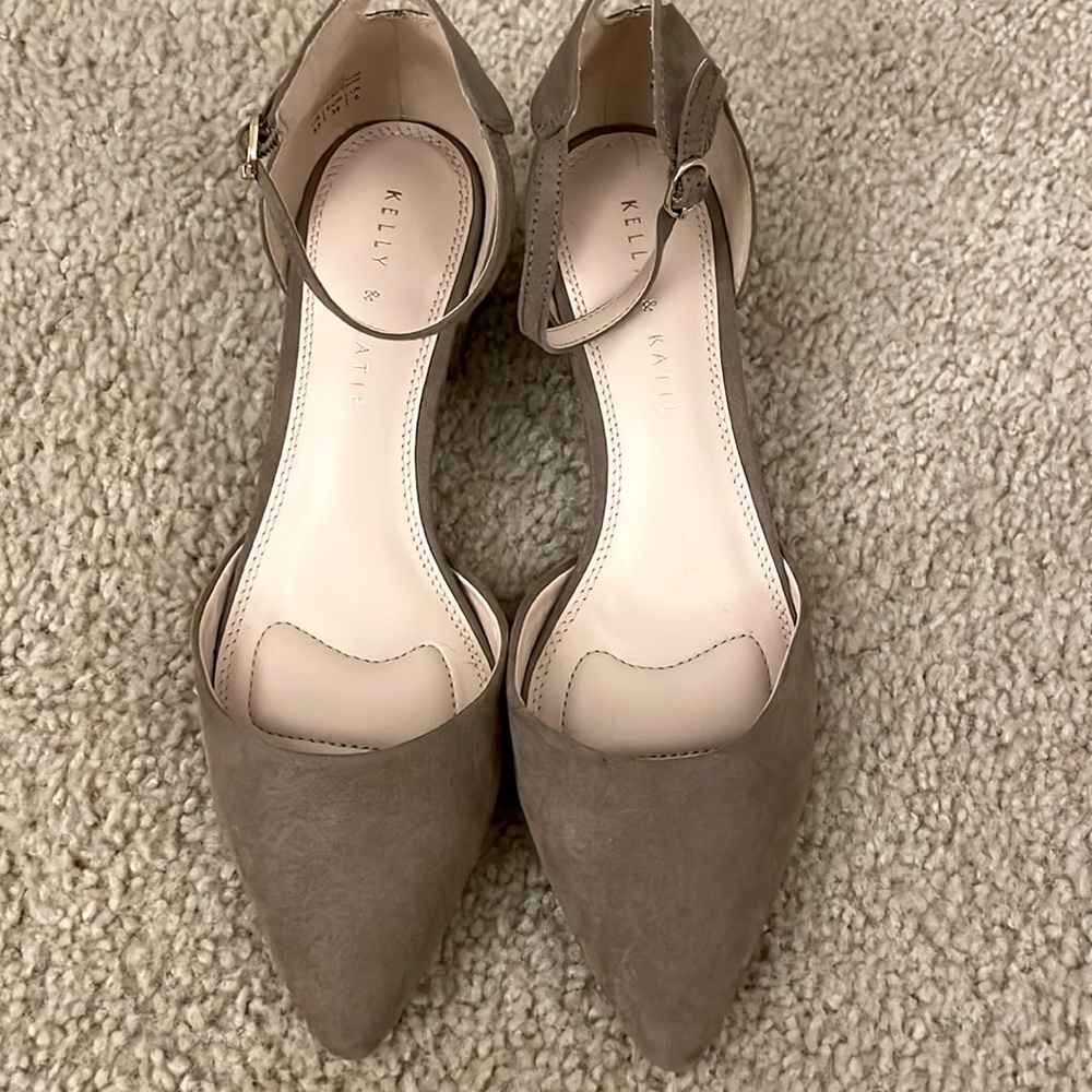 Kelly and Katie closed toe heels